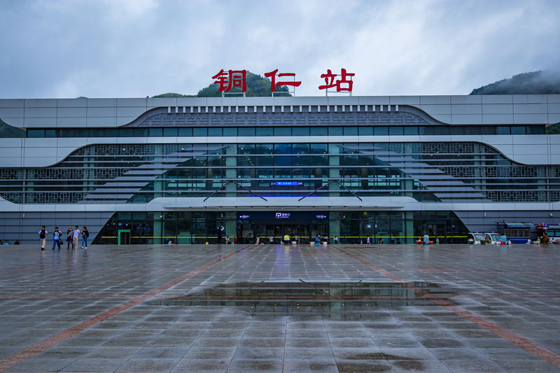 佛山到銅仁空運物流公司-佛山至銅仁物流貨運專線海陸空運輸一體化服務(wù)